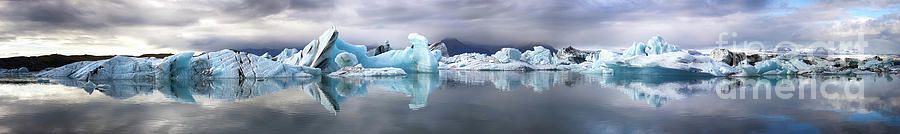 Ultra wide panorama of the Jokulsarlon Glacial lagoon, Southern  Photograph by Jane Rix