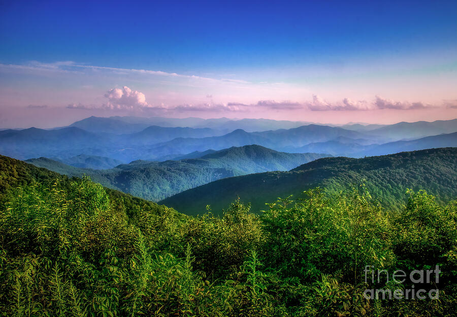 Unaka Mountain Overlook Photograph by Shelia Hunt