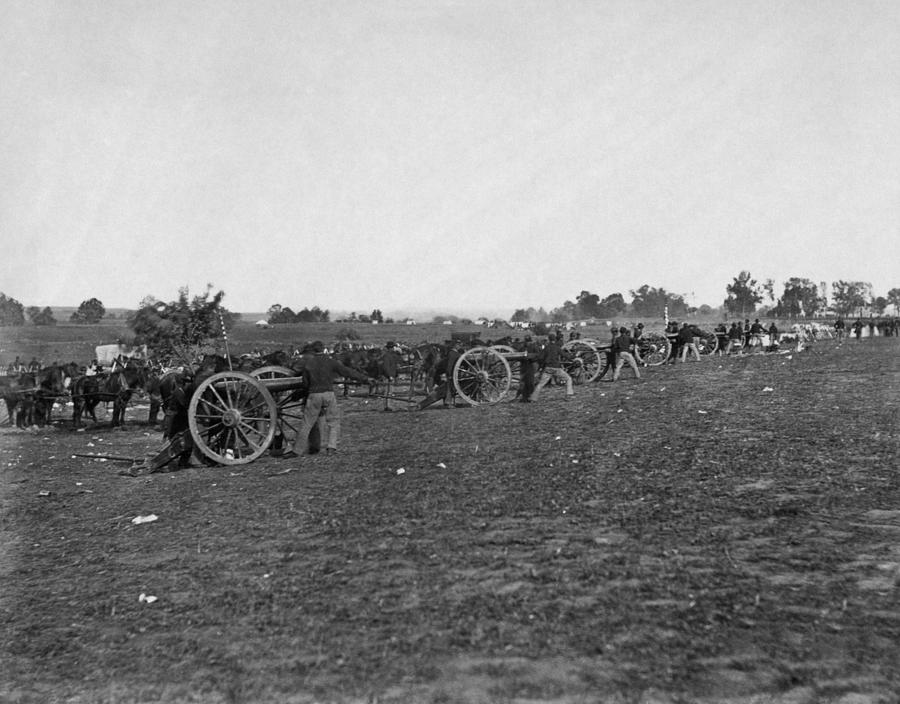 Union Artillery In Action - Fredericksburg 1862 Photograph by War Is Hell Store
