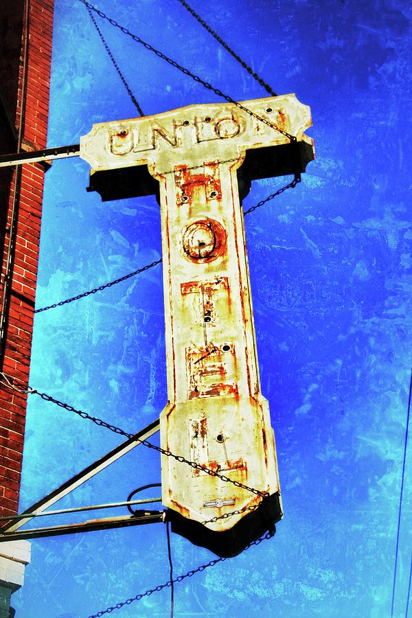 Union Hotel Sign Meridian Mississippi Photograph by Jim Albritton