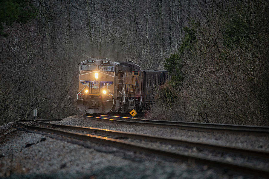 Union Pacific 5883 southbound at Hanson Kentucky Photograph by Jim Pearson
