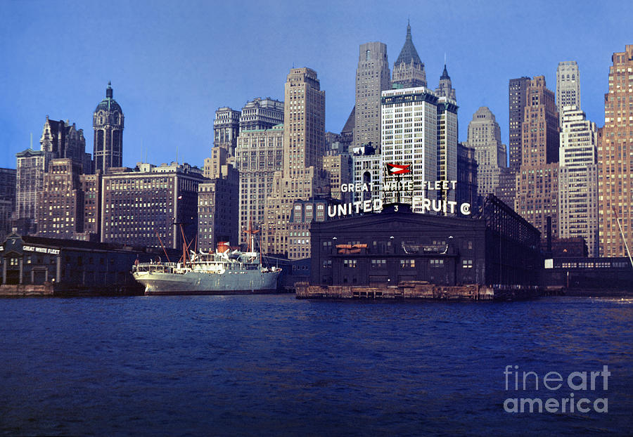 United Fruit Company Pier 3 in Manhattan, 1950s Photograph by Photovault Archives