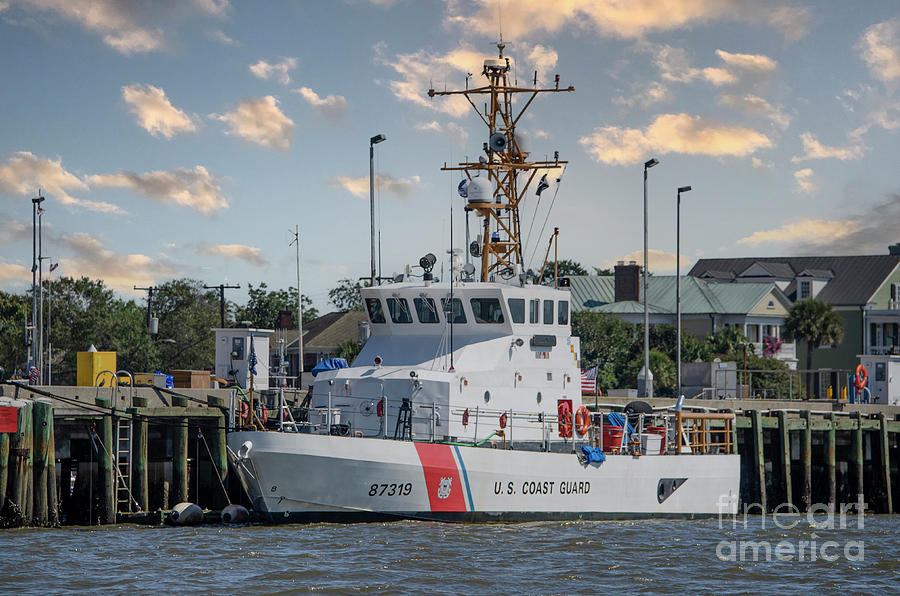 United States Coast Guard Cutter 87319 - Charleston SC Station Photograph by Dale Powell