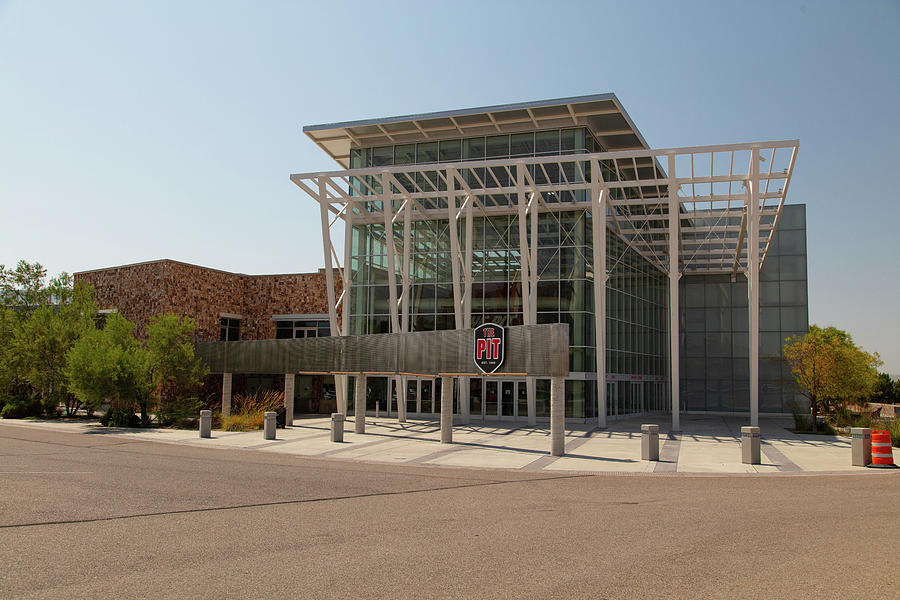 new mexico university basketball arena