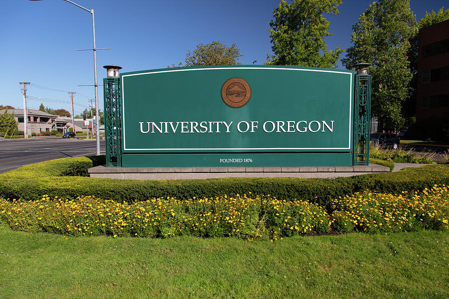 University of Oregon sign Photograph by Eldon McGraw