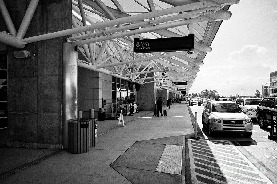 MCO - Curbside Valet - Parking in Orlando