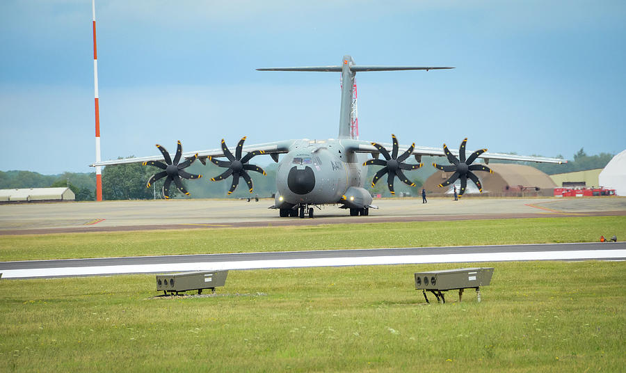 Airbus A400M Atlas Turboprop Aircraft Photograph by Gordon James