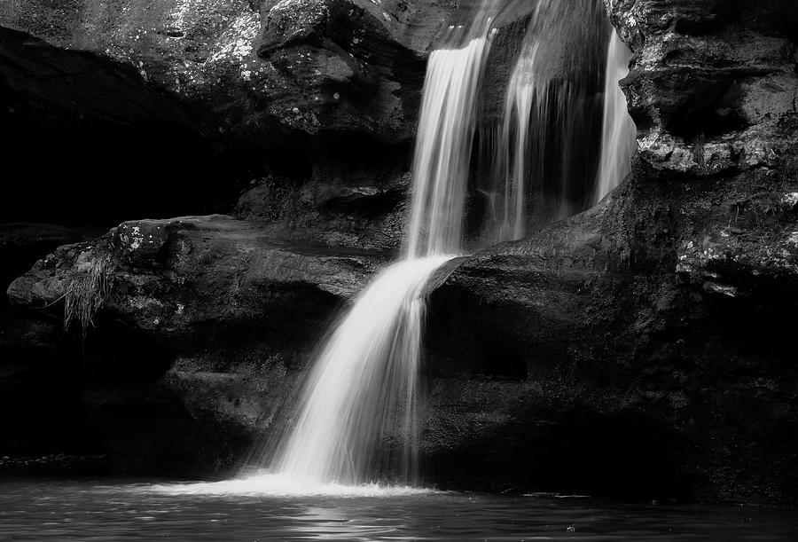Upper Falls Ohio Closeup Photograph by Dan Sproul
