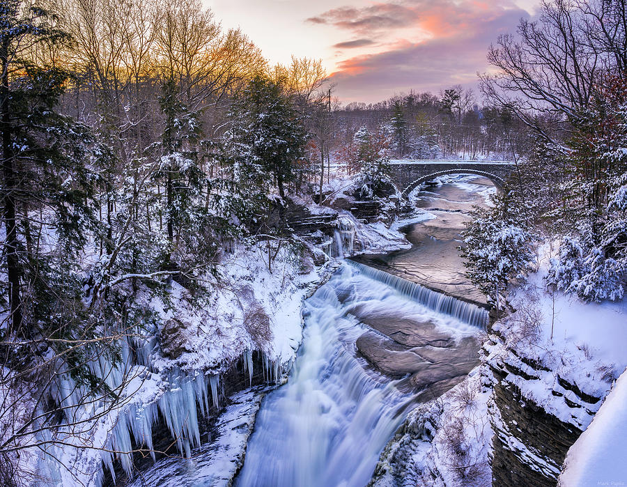Upper Taughannock Falls In Winter Photograph by Mark Papke