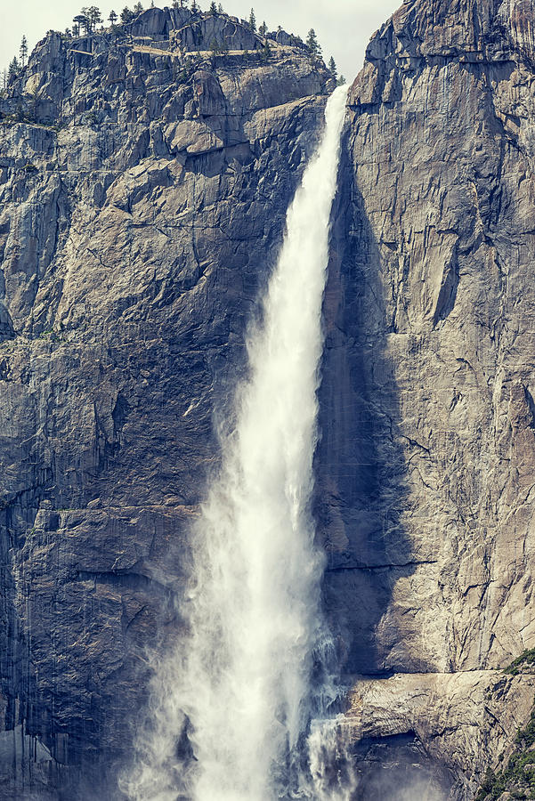 Upper Yosemite Falls A Close Up Photograph by Joseph S Giacalone