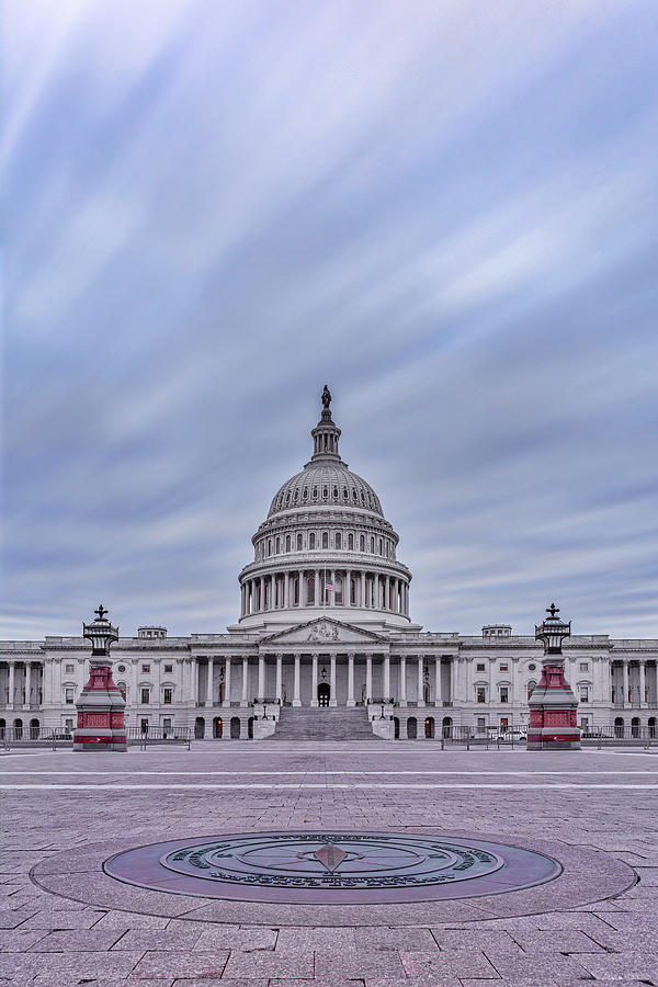 US Capitol Building Photograph by Susan Candelario