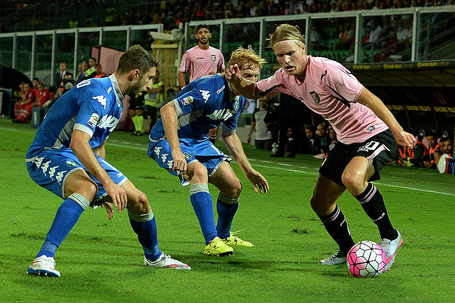 US Citta di Palermo v US Sassuolo Calcio - Serie A Photograph by Getty Images