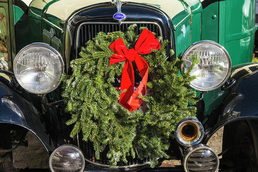 USA, New England, Massachusetts, Nantucket Island, Nantucket Town, old bus, with Christmas wreath Photograph by Panoramic Images