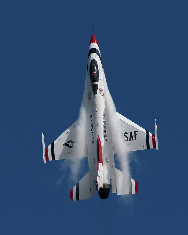 USAF Thunderbird Going Vertical Sanford Airshow Photograph by