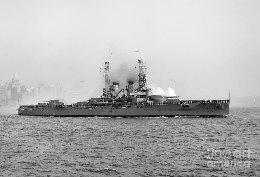 USS Arkansas, c1913 Photograph by Granger