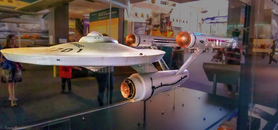 USS Enterprise 1701 Photograph by Tommy Anderson