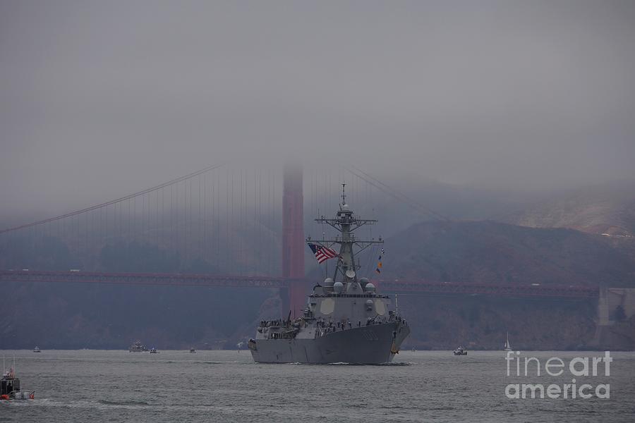 USS Kidd DDG 100 in San Francisco Photograph by Tony Lee