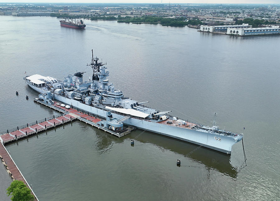 USS New Jersey BB-62 Photograph by Jerry Fornarotto
