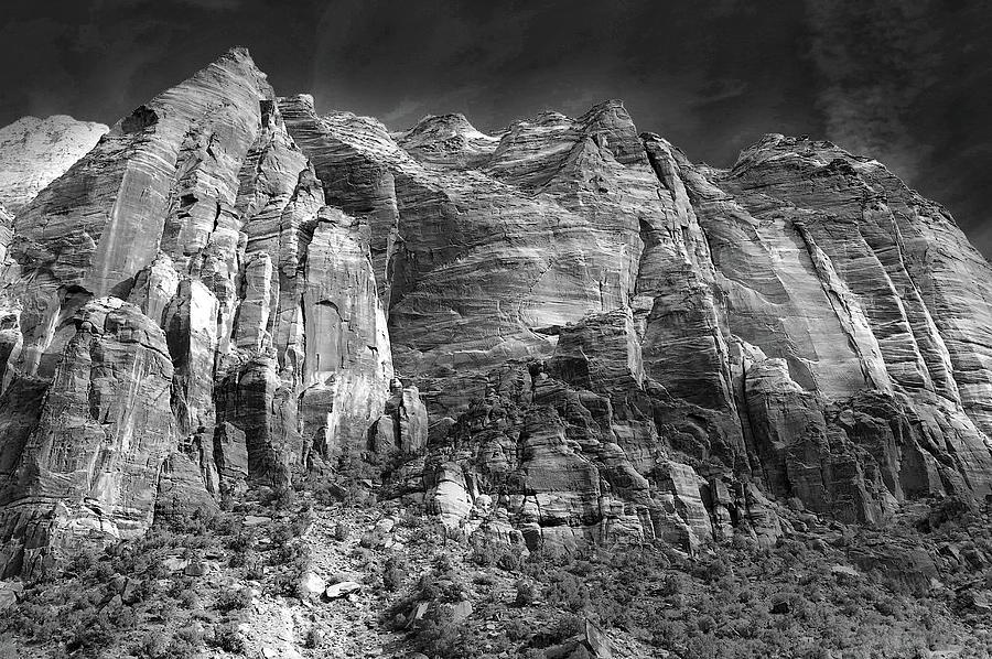 Landscape Mixed Media - Utah by Peri Marr