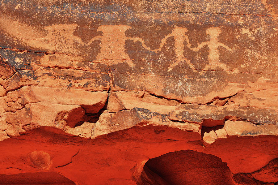 Valley of Fire Petroglyph Friendship Photograph by Kyle Hanson