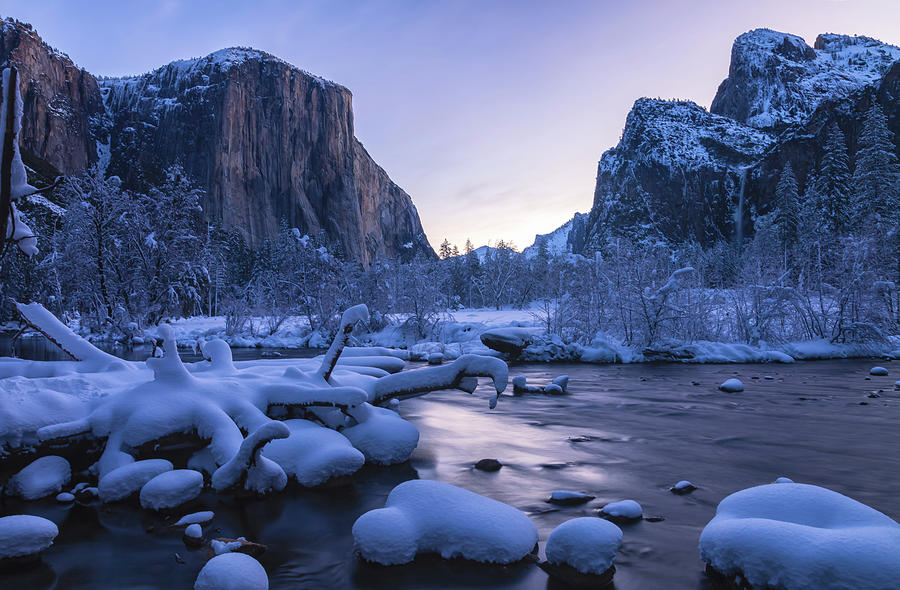 Valley Winter Dawn Photograph by Jonathan Nguyen