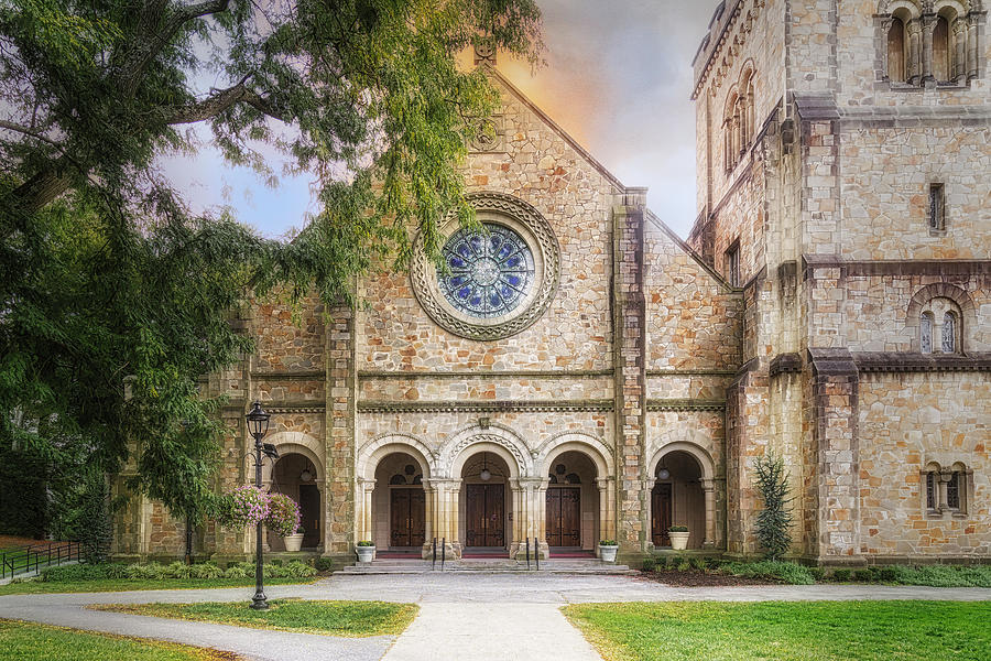 Vassar College Chapel Photograph by Susan Candelario