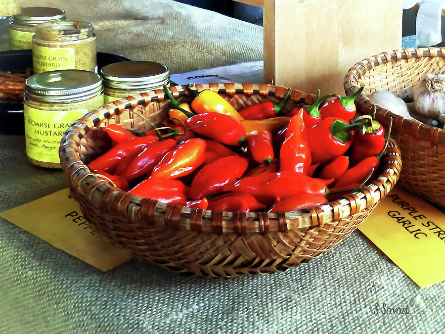 Vegetable Photograph - Vegetables - Hot Peppers in Farmers Market by Susan Savad