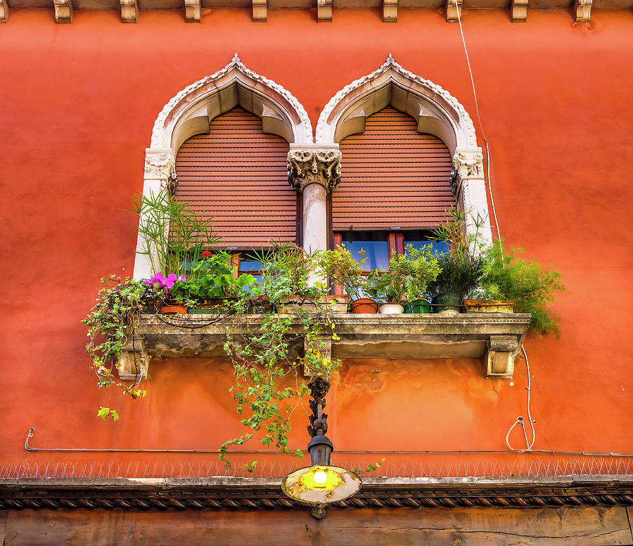 Venetian Windows Neighborhoods Venice Italy Photograph by William Perry