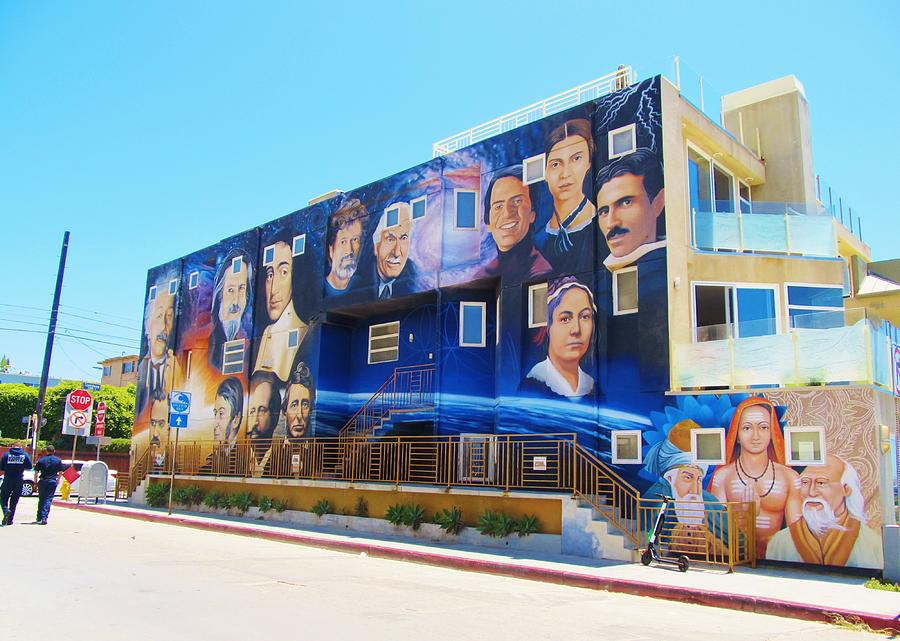 Venice Beach California Mural Photograph by Donna Wilson - Pixels