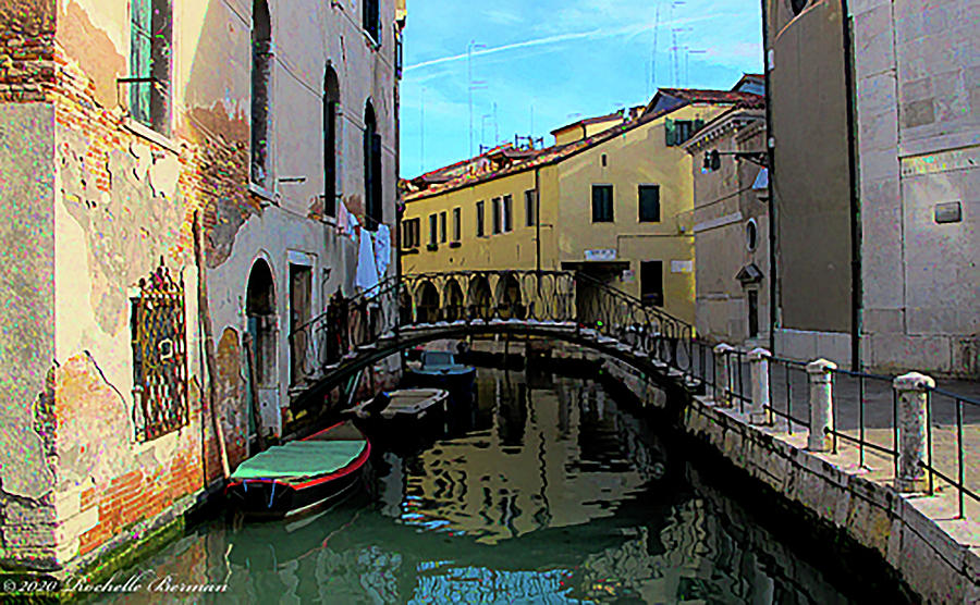 Abstract Photograph - Venetian Canal by Rochelle Berman