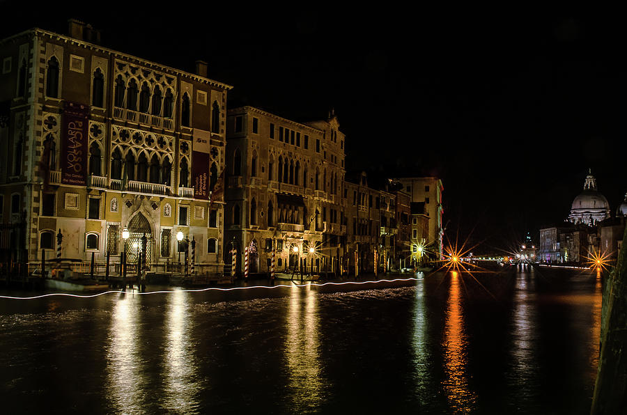 Venice Main Canal Photograph by Linda Villers