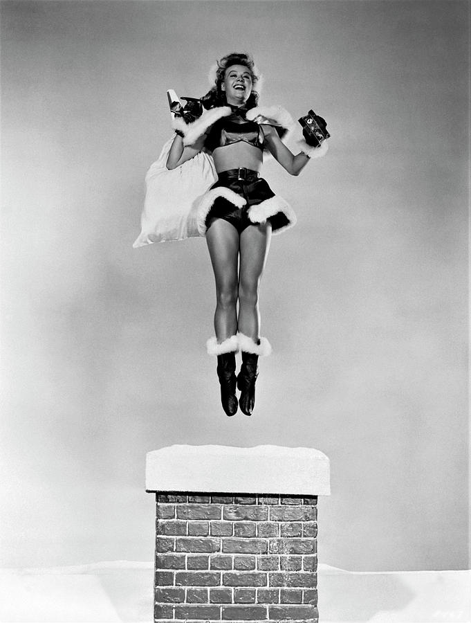 VERA-ELLEN in WHITE CHRISTMAS -1954-, directed by MICHAEL CURTIZ. Photograph by Album