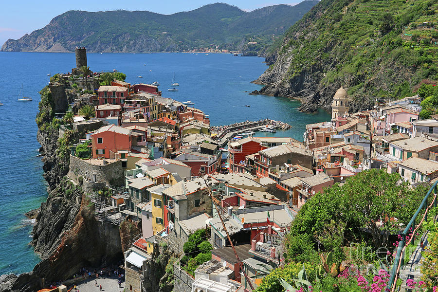 Vernazza Italy 0705 Photograph by Jack Schultz