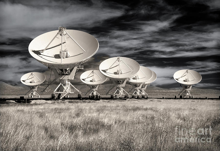 Very Large Array Infrared Photograph by Martin Konopacki