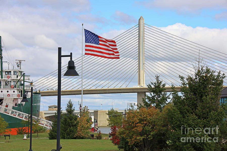 Veterans Memorial Bridge Toledo Ohio 6568 Photograph by Jack Schultz