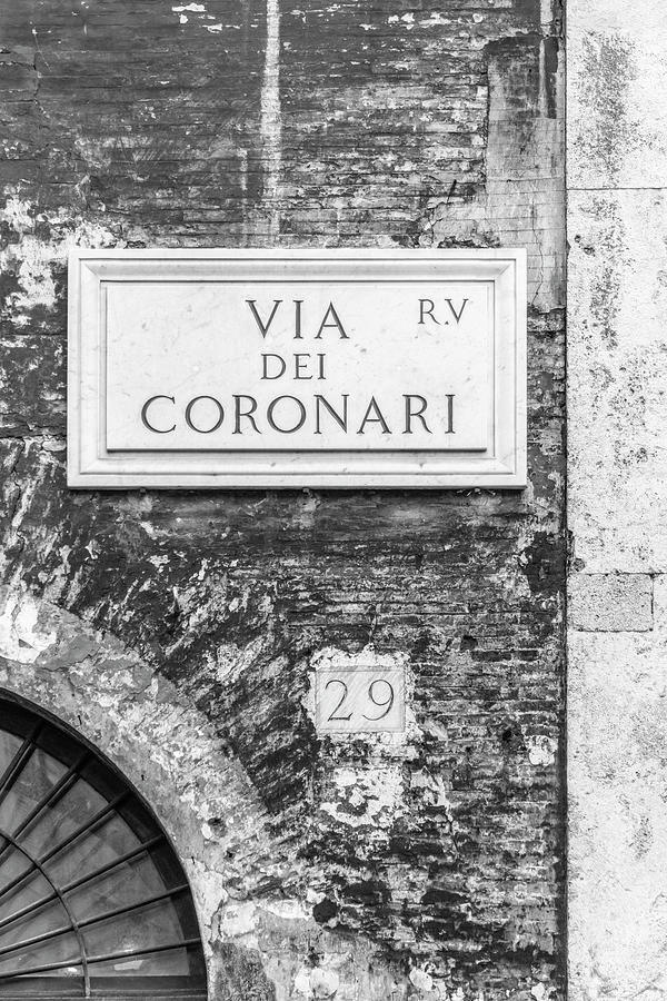 Via dei Coronari - Rome Photograph by Alan Copson