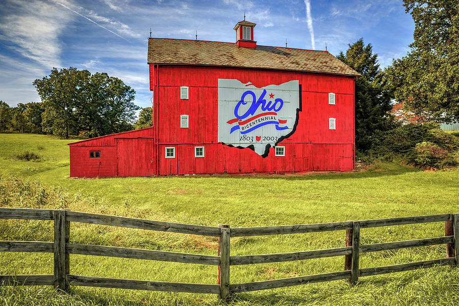 Vibrant And Colorful Ohio Bicentennial Barn - Columbus Ohio Photograph