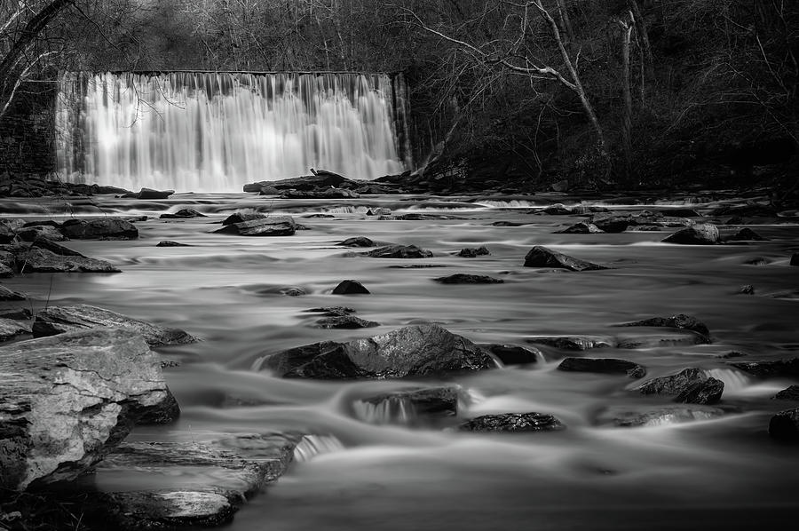 Vickery Creek Falls B and W Photograph by Richard Olson | Fine Art America