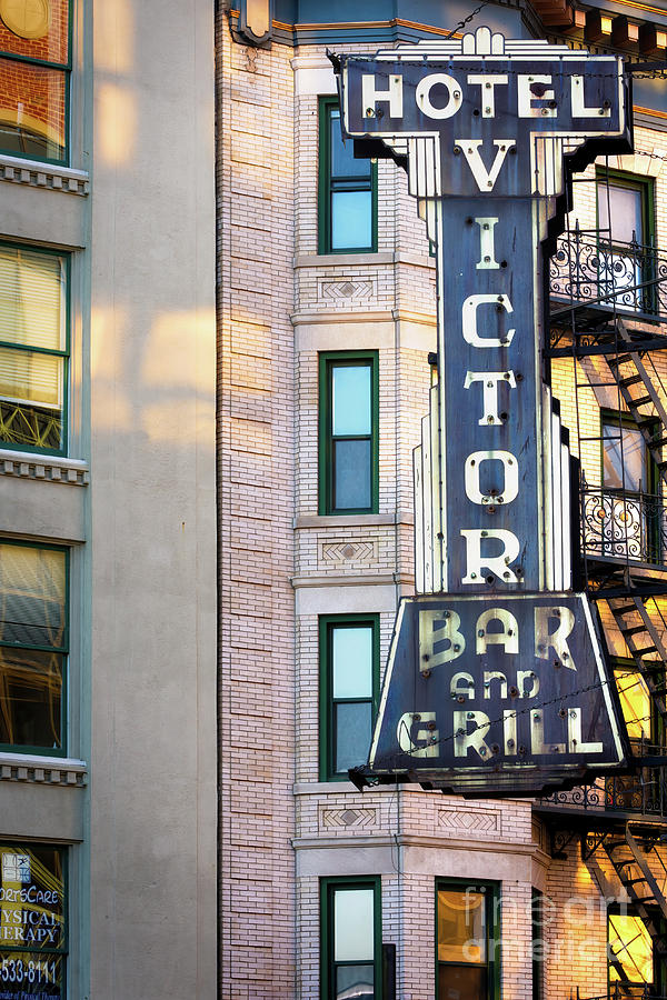 Architecture Photograph - Victor Hotel by Jerry Fornarotto