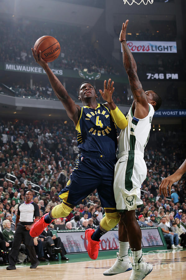Victor Oladipo Photograph by Gary Dineen