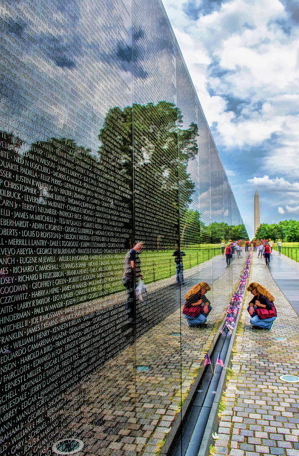 Vietnam Veterans Memorial Wall Painting by Christopher Arndt