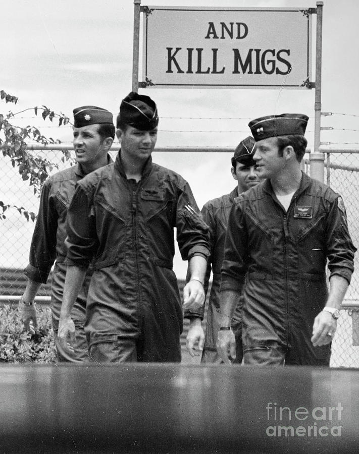 Vietnam War - Mig Killers Photograph by Granger