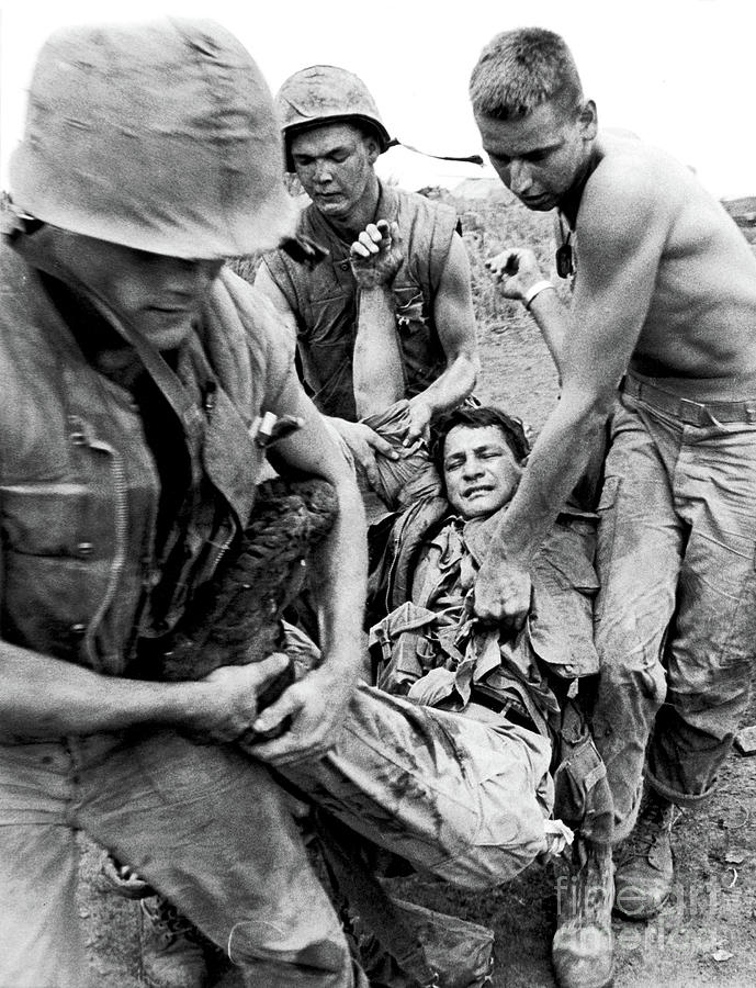 Vietnam War - U.s. Marines Photograph by Granger