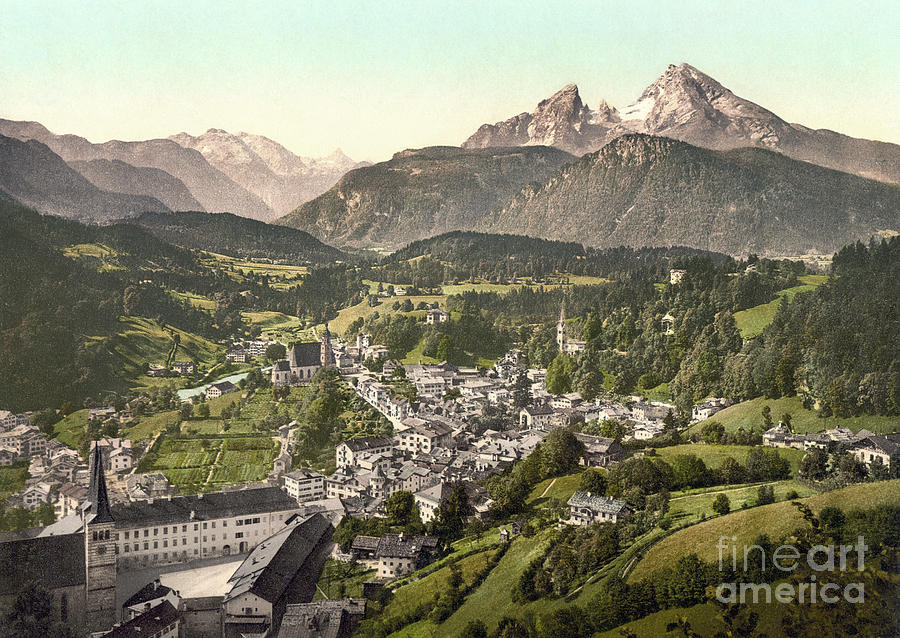 View Of Berchtesgaden Photograph by Granger