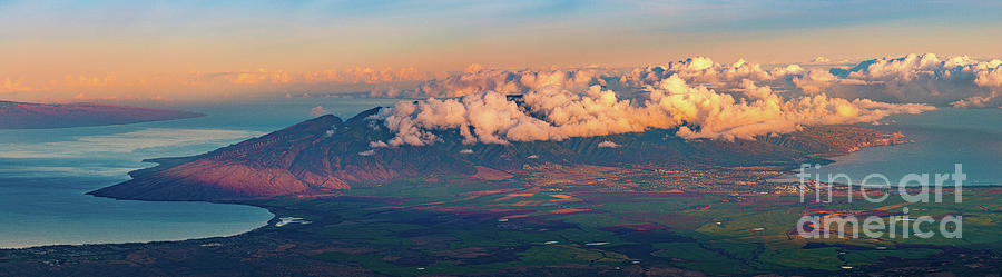 View over Maui, Hawaii Photograph by Henk Meijer Photography