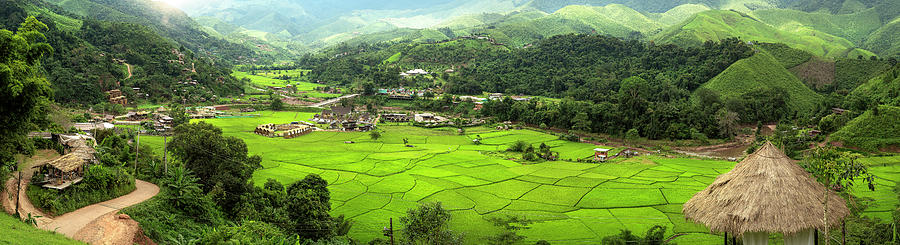 View point from coffee shop on the top of mountains of Ban Sapan ...