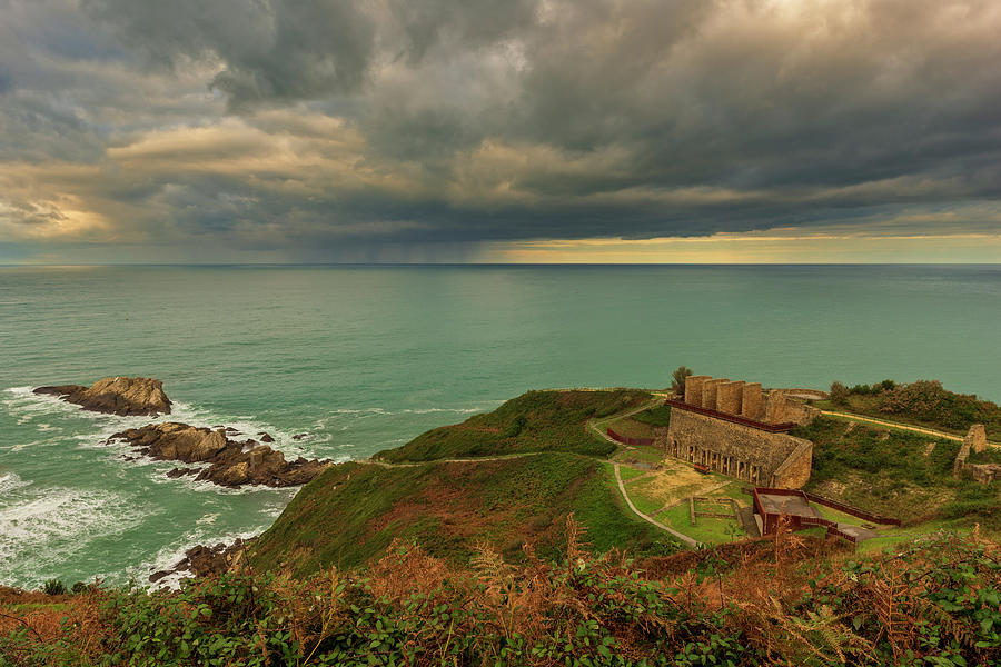 Views of the Zarautz coast at sunset by Vicen Photography Views of the Zarautz coast at sunset by Vicen Photography