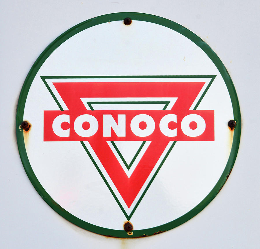 Vintage Conoco sign route 66 Photograph by David Lee Thompson