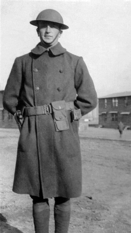 Vintage image of soldier Photograph by Jupiterimages