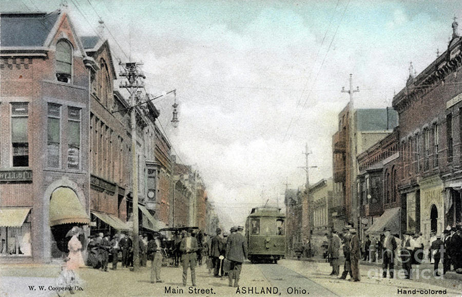 Vintage Postcard Of  Downtown Ashland Ohio Photograph